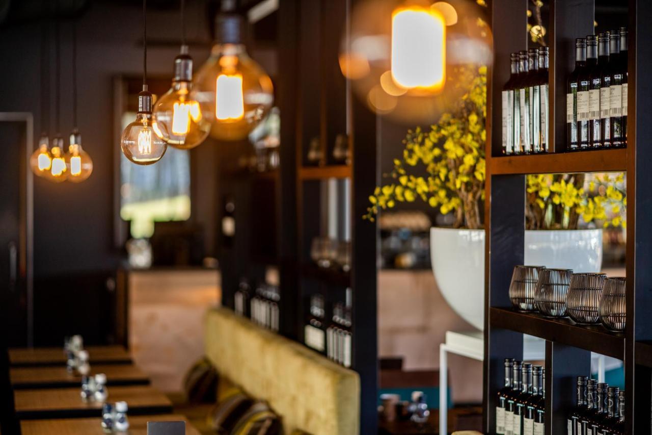 Hotel De Bonte Wever Assen Bagian luar foto
