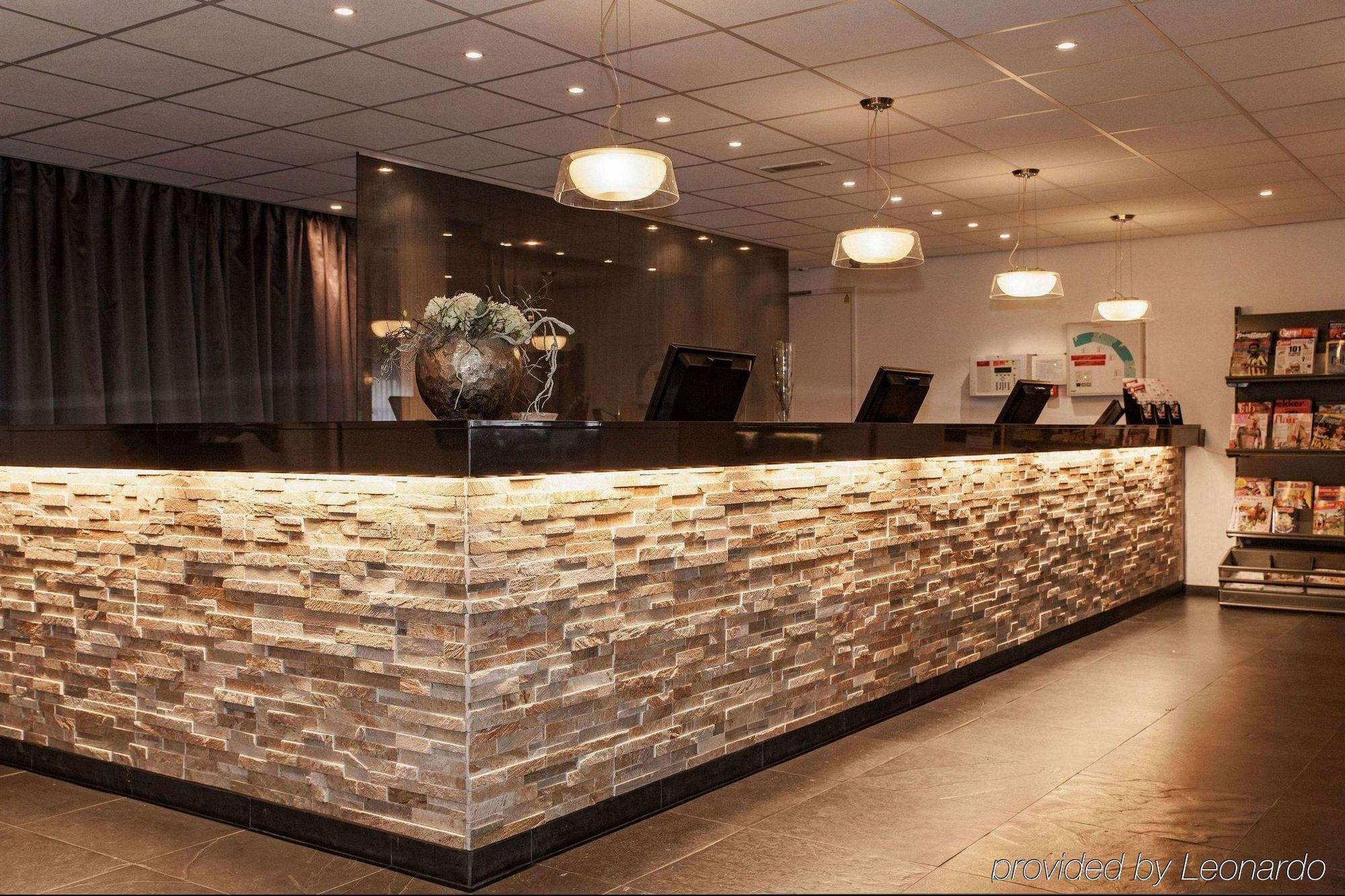 Hotel De Bonte Wever Assen Bagian luar foto