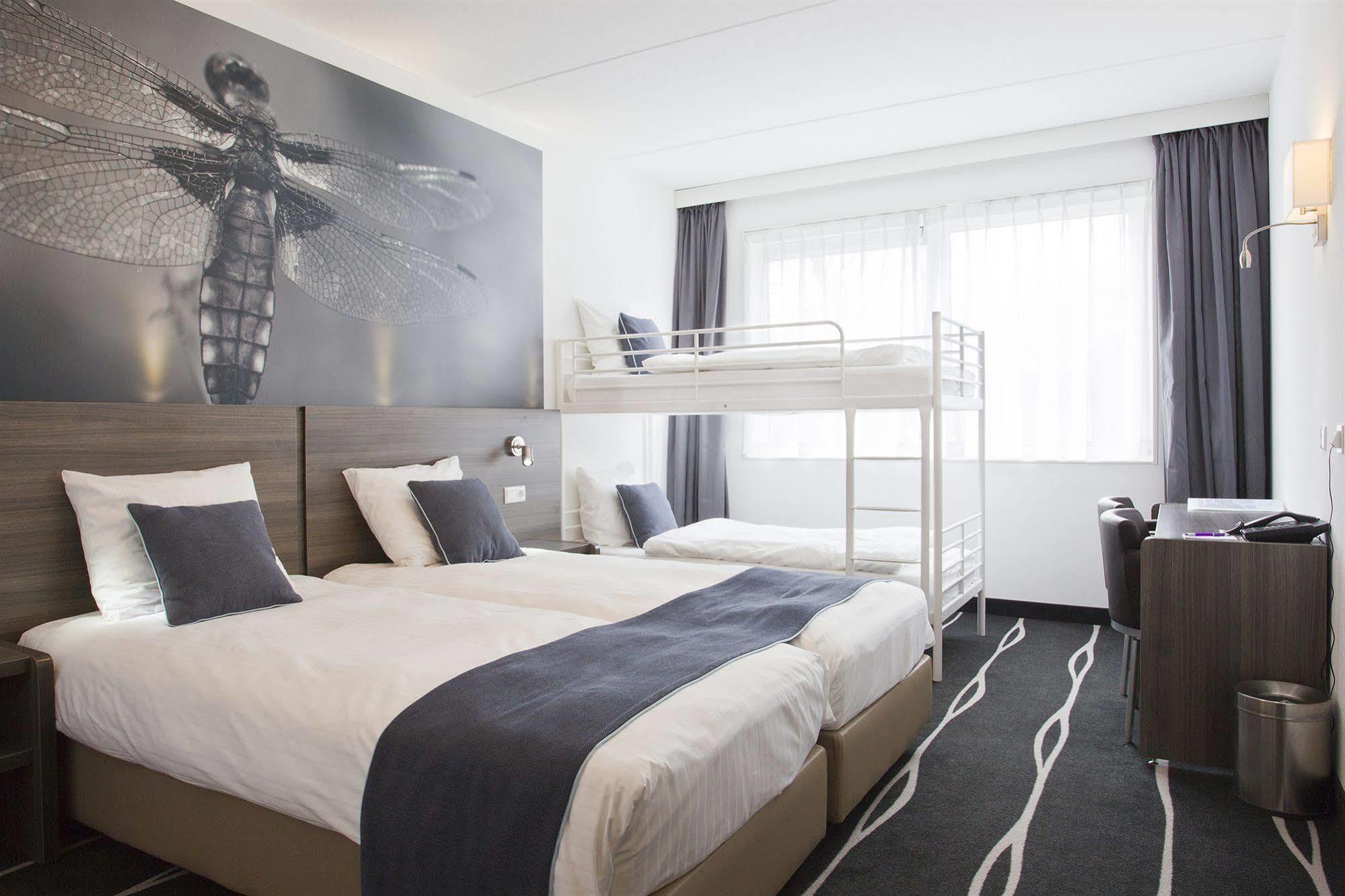 Hotel De Bonte Wever Assen Bagian luar foto