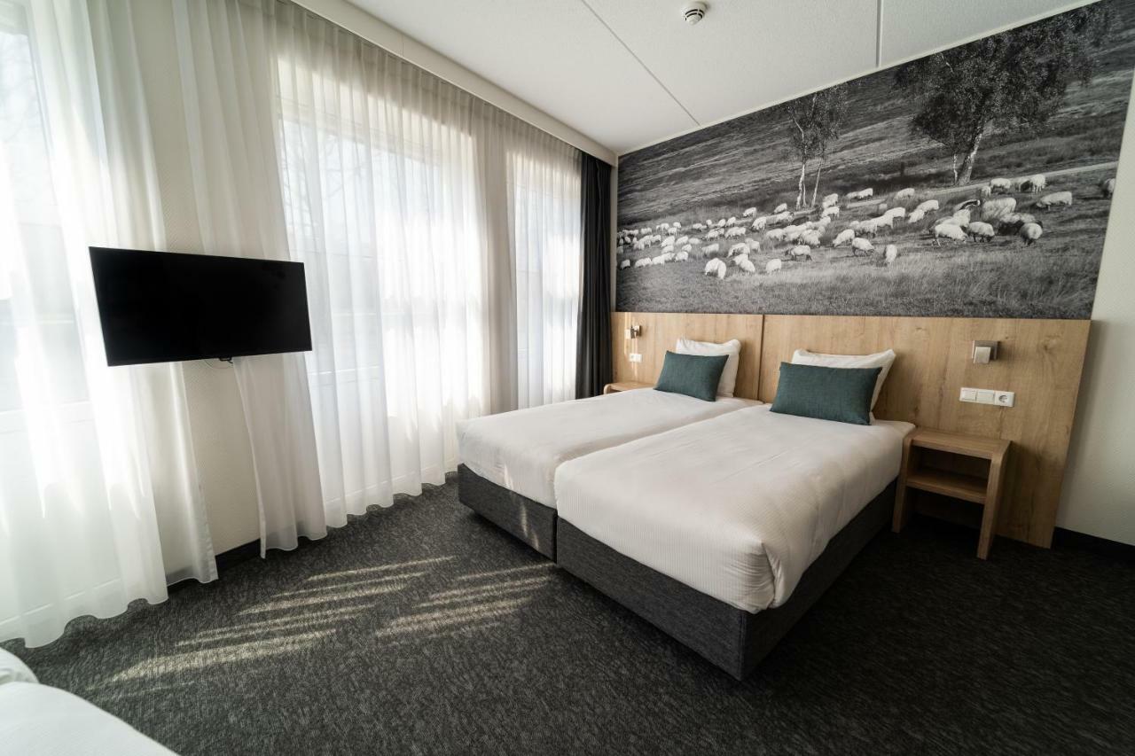 Hotel De Bonte Wever Assen Bagian luar foto